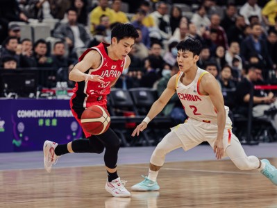 包含赛地聚焦：CBA常规赛赛后热度飙升，多伦多猛龙再遭质疑，媒体盛赞，心理建设被强调的词条-开云体育官网