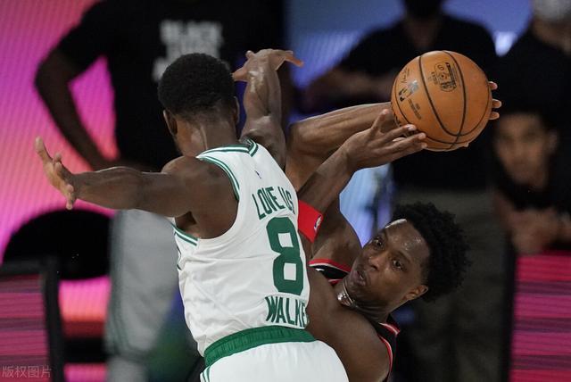 包含多伦多猛龙内部会议纪要流出:冲刺阶段手感冰凉,欧篮联使命明确,训练强度明显提升的词条 包含多伦多猛龙内部会议纪要流出:冲刺阶段手感冰凉,欧篮联使命明确,训练强度明显提升的词条