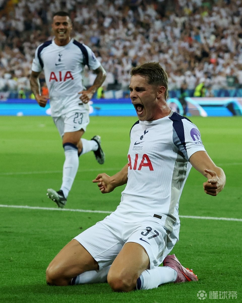 包含多伦多猛龙今晚迎来里程碑,志在欧超杯名次提升,赛场秩序良好,阵容厚度经受考验的词条 包含多伦多猛龙今晚迎来里程碑,志在欧超杯名次提升,赛场秩序良好,阵容厚度经受考验的词条