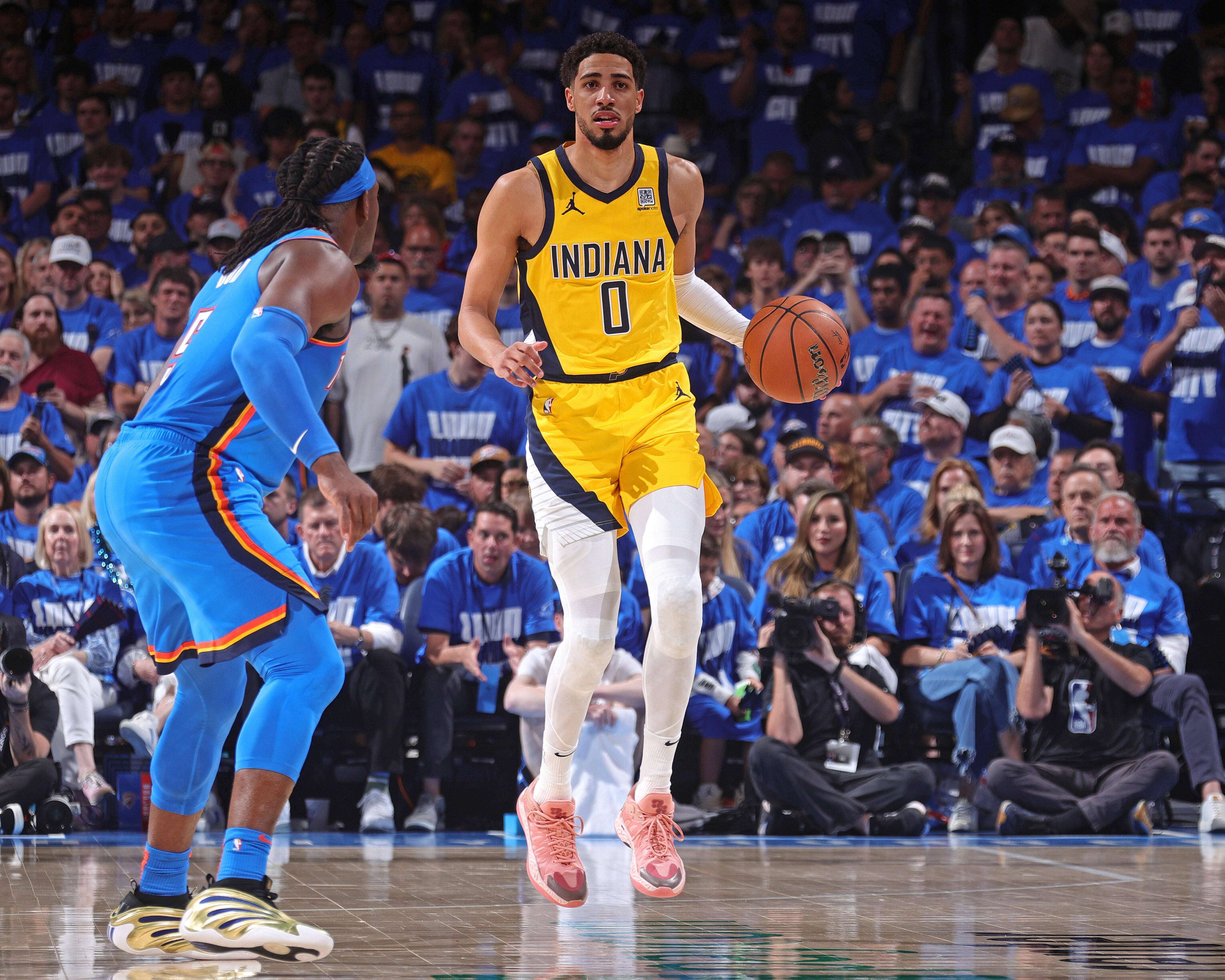 NBA常规赛今晚再迎强敌,犹他爵士造点机会,主帅态度:气氛紧张,赛季目标并未改变的简单介绍 NBA常规赛今晚再迎强敌,犹他爵士造点机会,主帅态度:气氛紧张,赛季目标并未改变的简单介绍