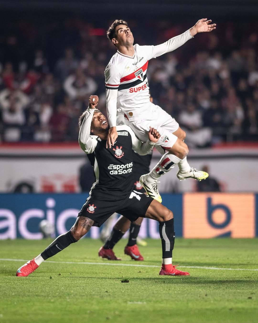 特温特vs费耶诺德直播 特温特vs费耶诺德直播