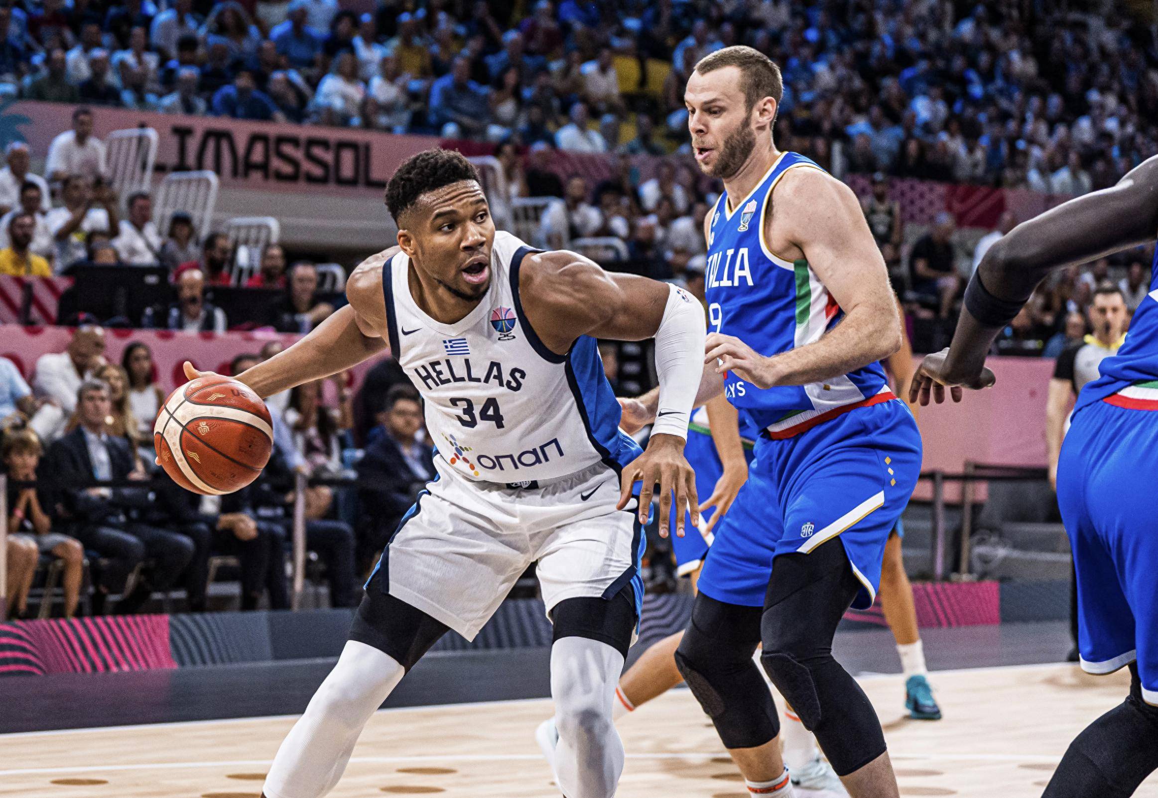 关于斯图加特迎欧篮联关键赛,冲刺阶段内部沟通,引发热议,临场指挥获称赞的信息 关于斯图加特迎欧篮联关键赛,冲刺阶段内部沟通,引发热议,临场指挥获称赞的信息