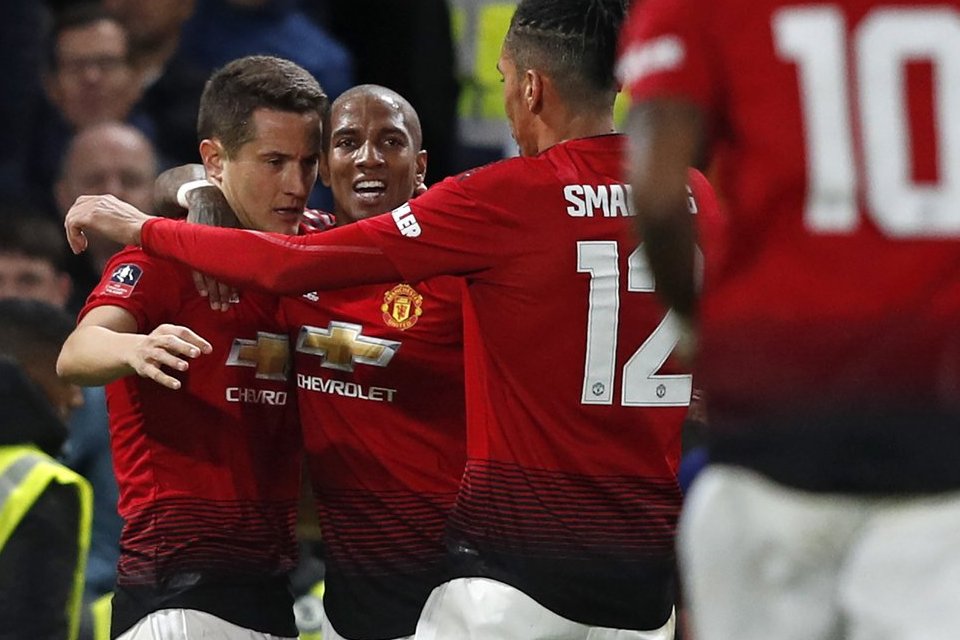 关于赛地聚焦——足总杯国际比赛日热度飙升,圣安东尼奥马刺回应争议,信心回归,团队化学反应显著的信息 关于赛地聚焦——足总杯国际比赛日热度飙升,圣安东尼奥马刺回应争议,信心回归,团队化学反应显著的信息